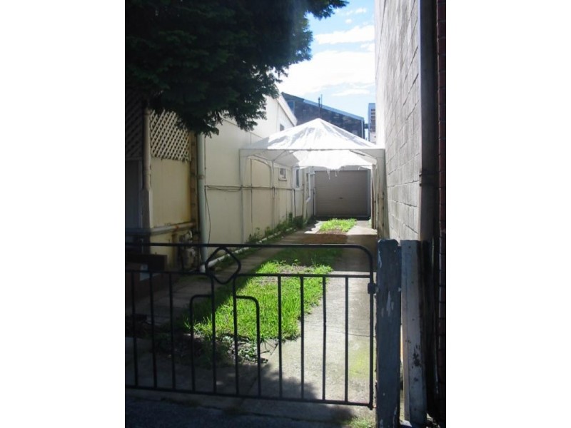 31 Schwebel Street, Marrickville NSW 2204