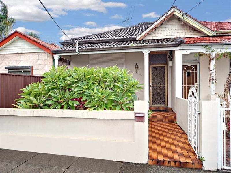 420 Unwins Bridge Road, Tempe NSW 2044