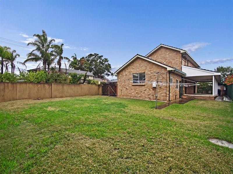 1 Lois Place, Merrylands NSW 2160