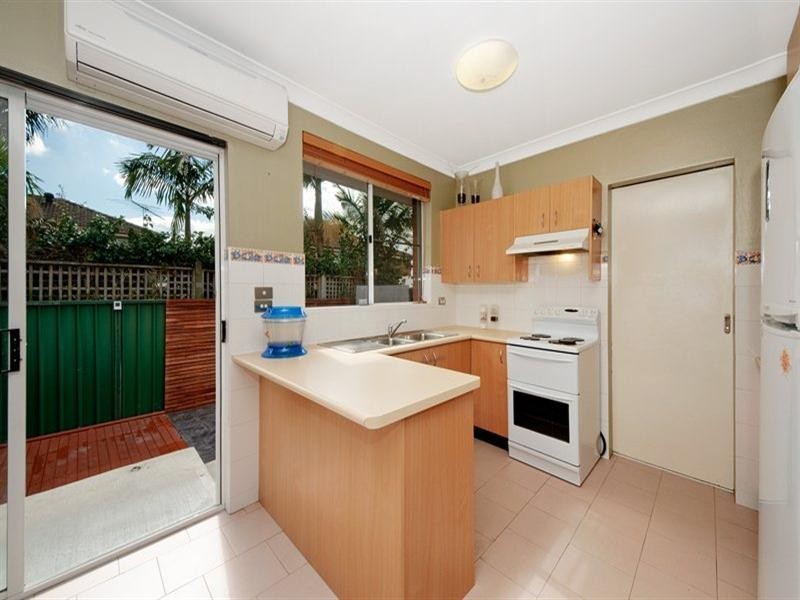 3/63 Ingham Drive, Casula NSW 2170