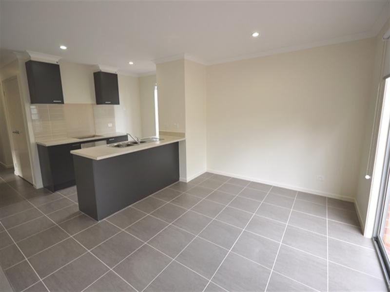 2/9 Pope Street, Bannockburn VIC 3331