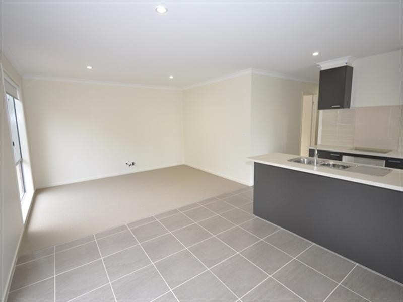 2/9 Pope Street, Bannockburn VIC 3331