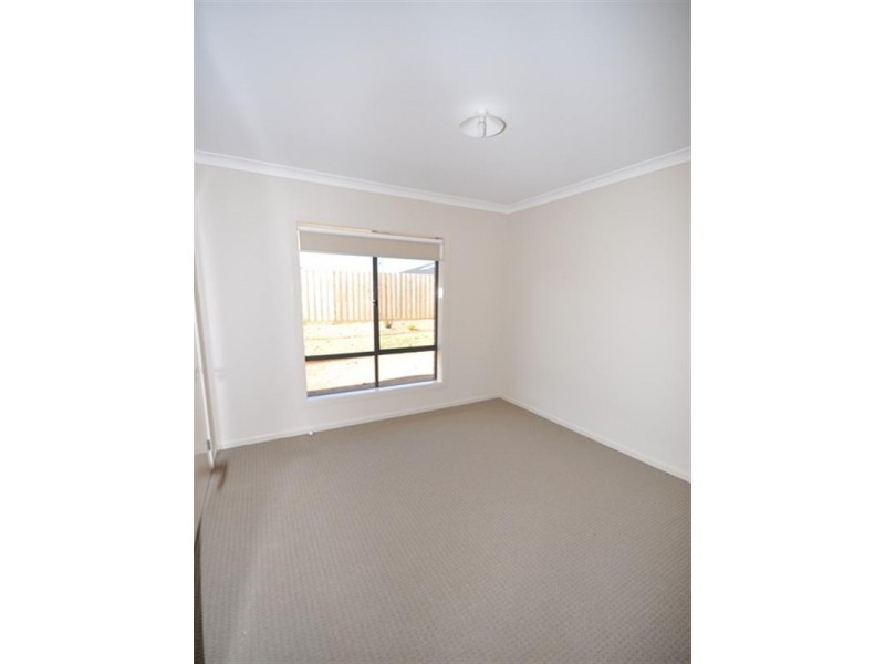 8 Hamish Drive, Bannockburn VIC 3331