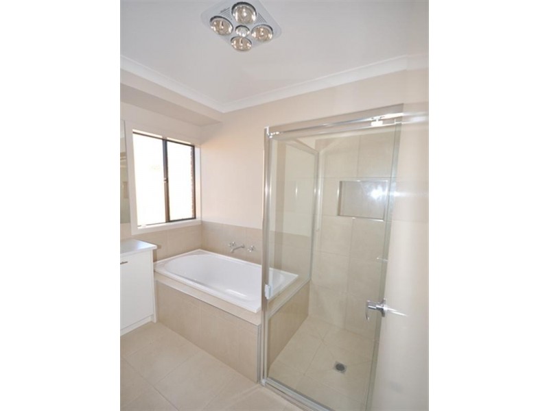 8 Hamish Drive, Bannockburn VIC 3331