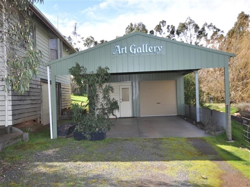 919 Bannockburn-Shelford Road, Teesdale VIC 3328