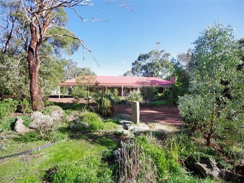 90 Redgum Drive, Teesdale VIC 3328