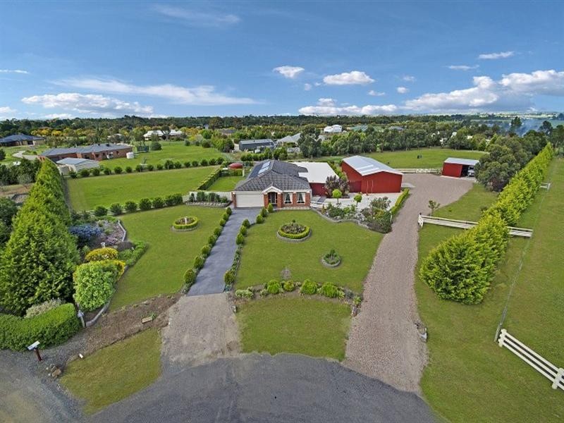 14 Moodie Court, Bannockburn VIC 3331