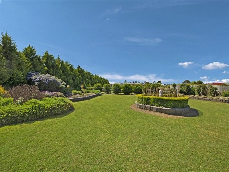 14 Moodie Court, Bannockburn VIC 3331