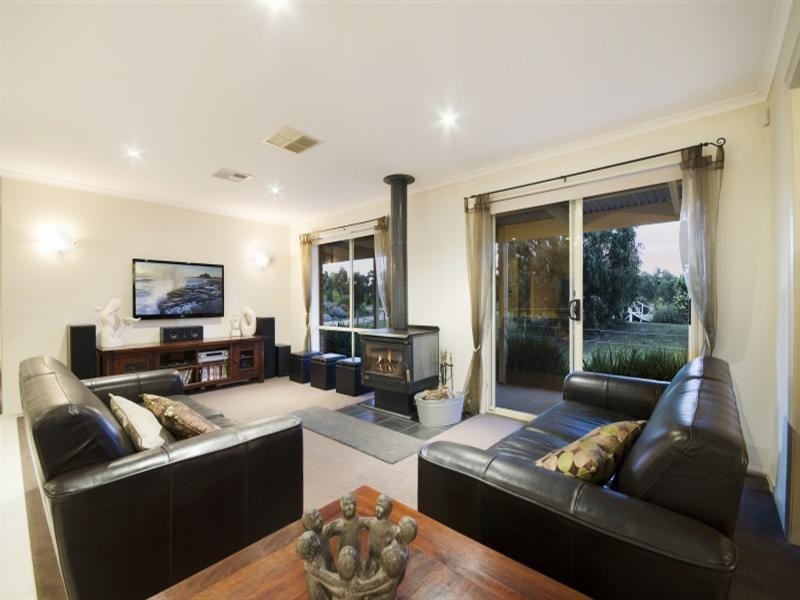 65 Ackland Road, Lethbridge VIC 3332