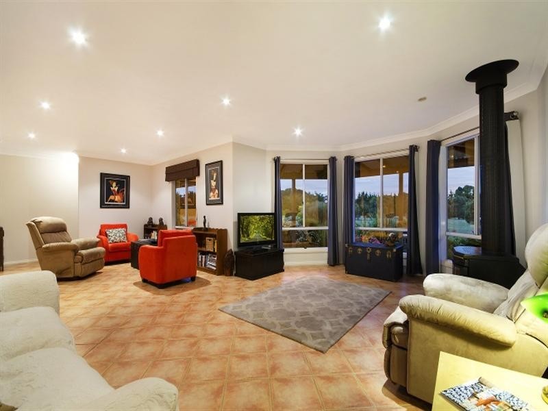 54 Savage Drive, Inverleigh VIC 3321