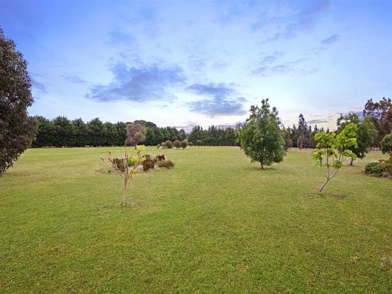 54 Savage Drive, Inverleigh VIC 3321