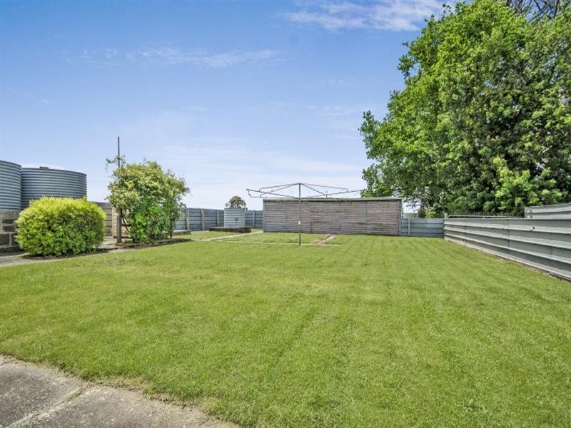 5274 Midland Highway, Elaine VIC 3334