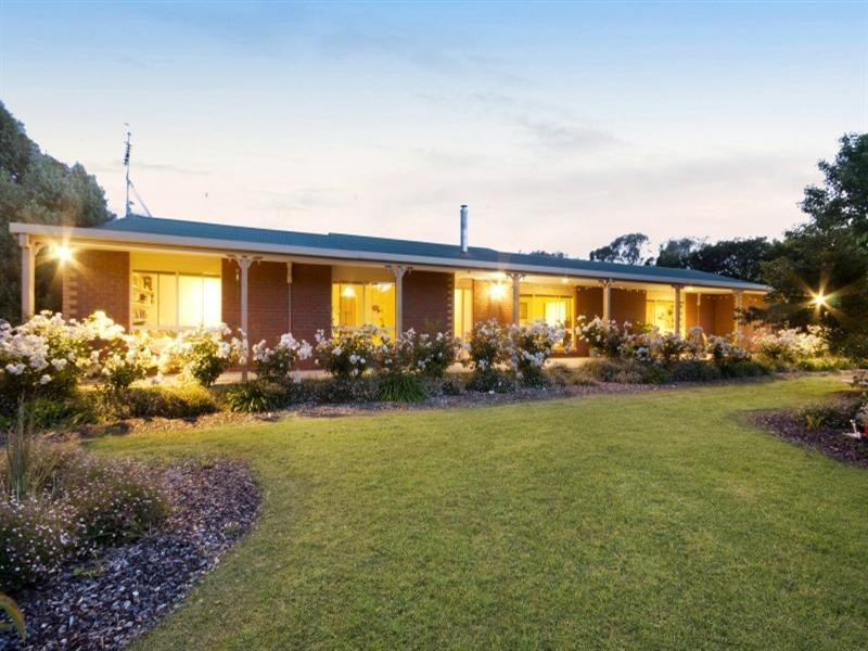 99 Redgum Drive, Teesdale VIC 3328