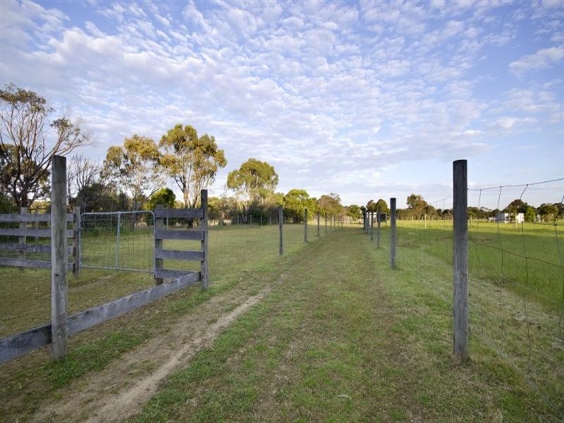 99 Redgum Drive, Teesdale VIC 3328