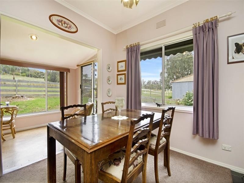 30 Tolson Street, Shelford VIC 3329