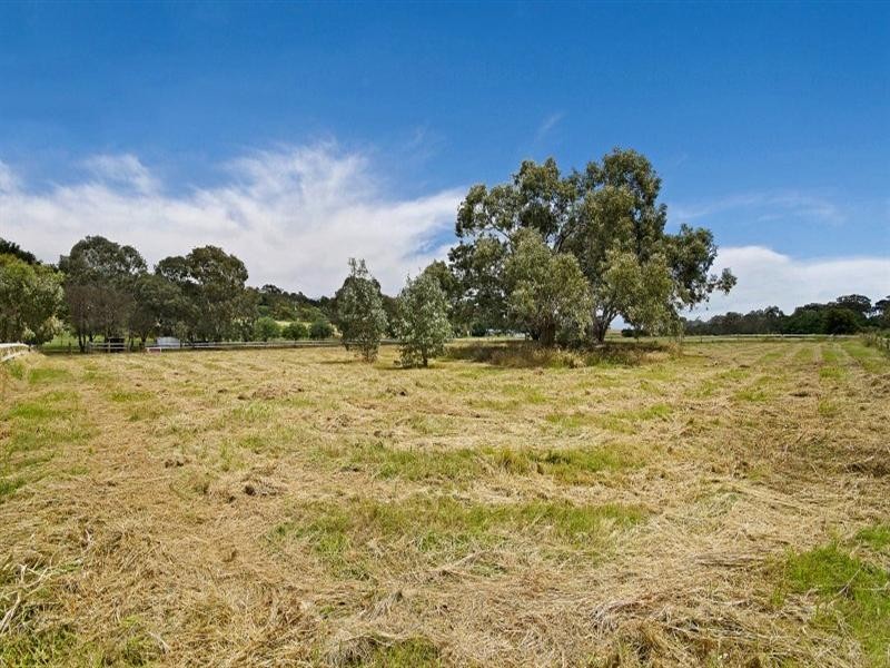 30 Tolson Street, Shelford VIC 3329