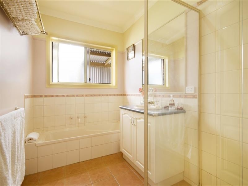 10 Perdrisat Road, Maude VIC 3331