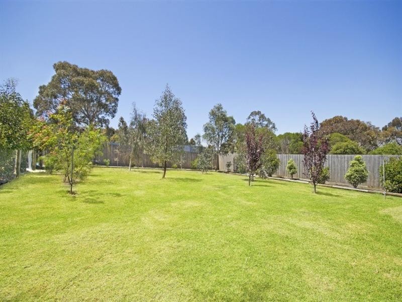 10 Perdrisat Road, Maude VIC 3331