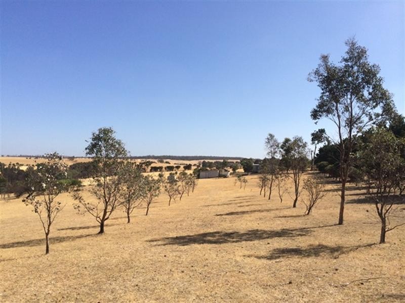 21 Reserve and Russell Lane, Corindhap VIC 3352