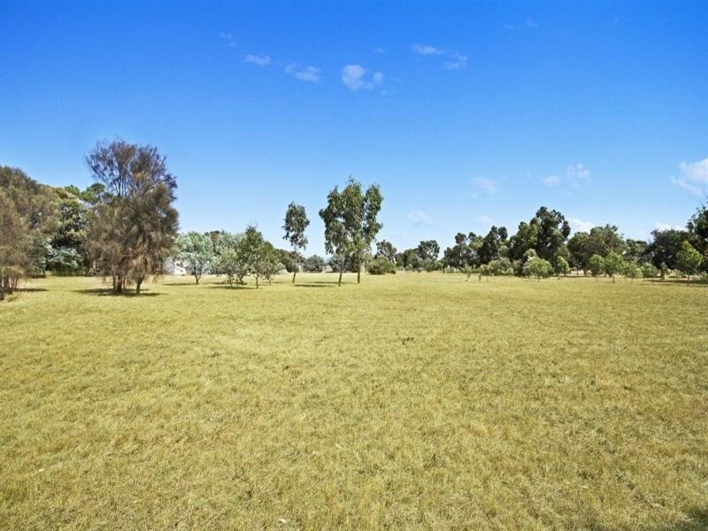 2 Marrabah Crescent, Teesdale VIC 3328