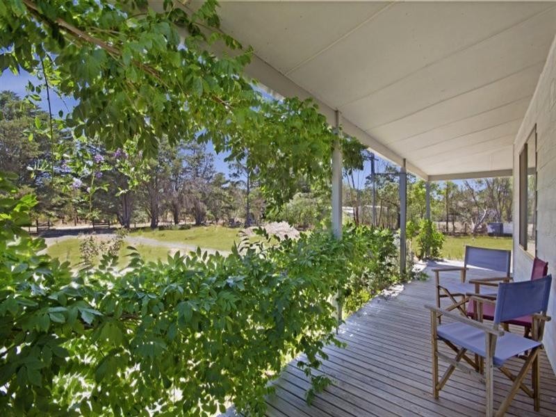 9 Weatherboard Road, Inverleigh VIC 3321