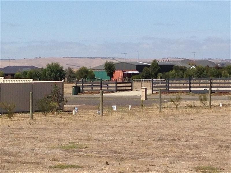 13 Jackson Court, Bannockburn VIC 3331