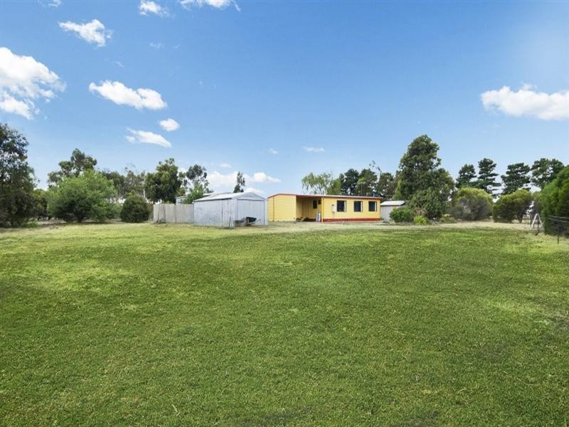 30 Donaldson Road, Lethbridge VIC 3332