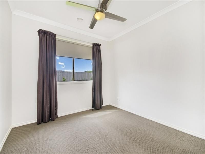 42 Moreillon Boulevard, Bannockburn VIC 3331