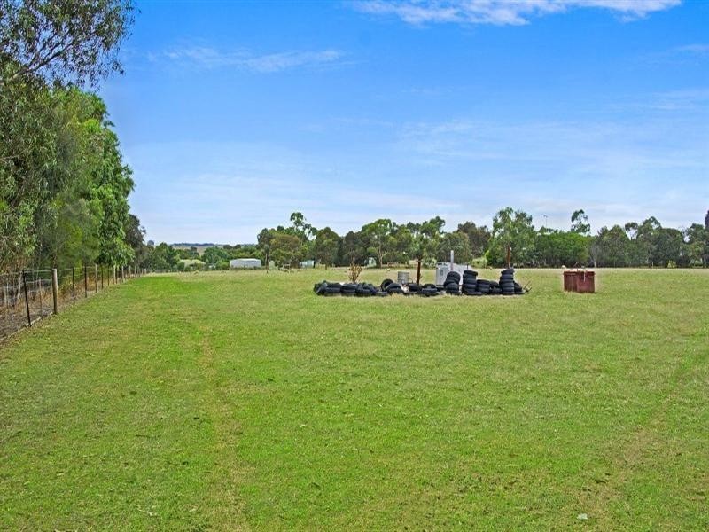 120 Eagle Court, Teesdale VIC 3328