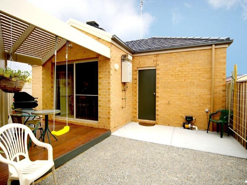 Unit 6/25 Burnside Road, Bannockburn VIC 3331