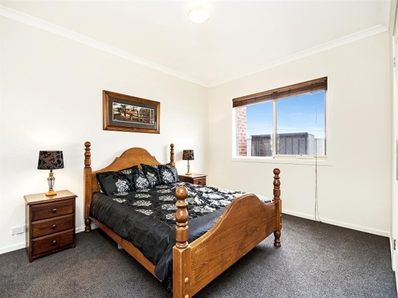 5229 Midland Highway, Elaine VIC 3334