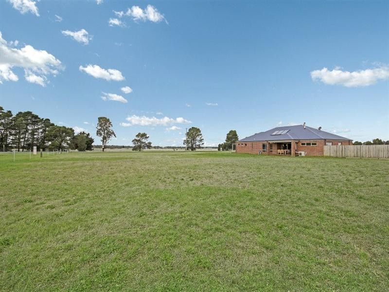 5229 Midland Highway, Elaine VIC 3334