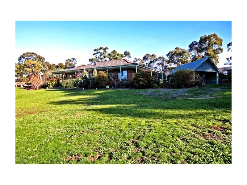 28 Learmonth Street, Teesdale VIC 3328
