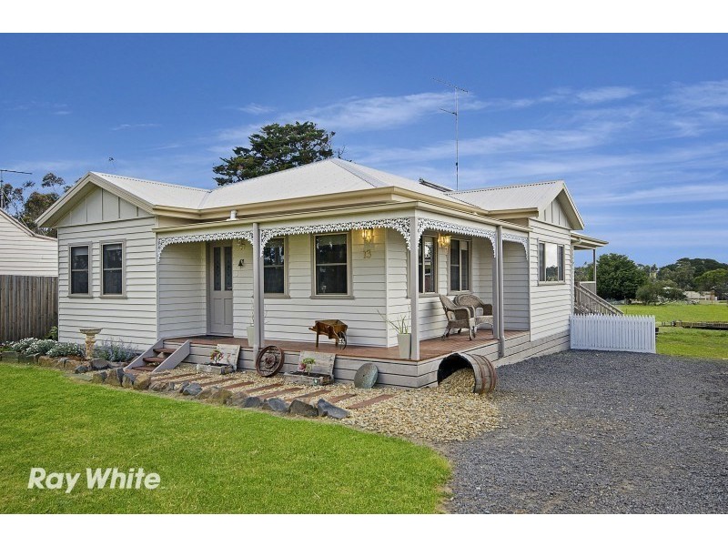 13 Noyes Road, Lethbridge VIC 3332