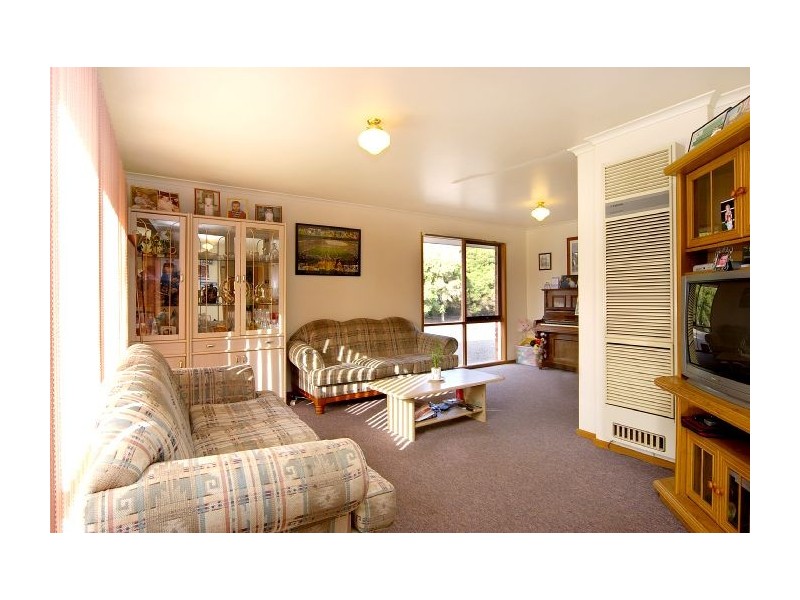 11 McCallum Road, Inverleigh VIC 3321