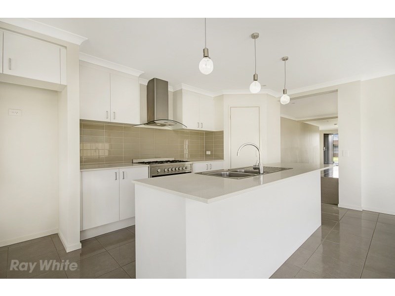 34 Hamish Drive, Bannockburn VIC 3331