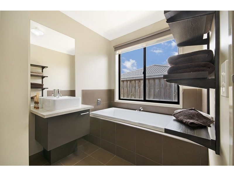 9 Sherry Court, Bannockburn VIC 3331