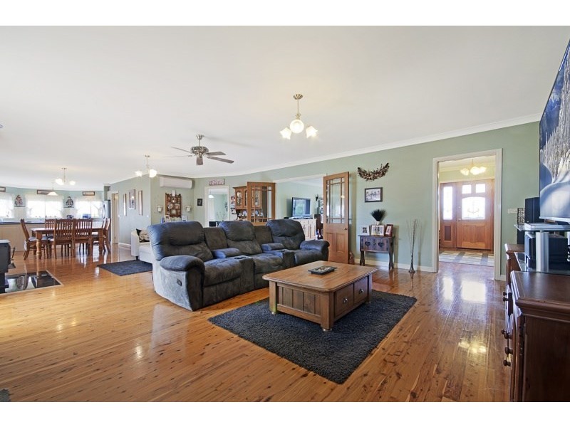101 Yverdon Drive, Bannockburn VIC 3331
