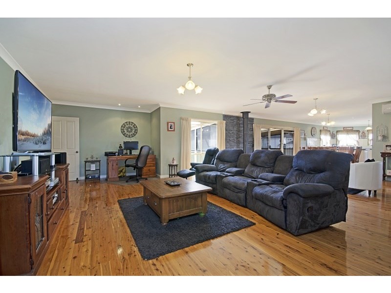 101 Yverdon Drive, Bannockburn VIC 3331