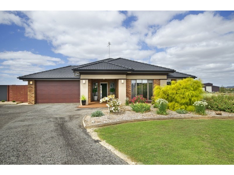 24 Warwick Way, Bannockburn VIC 3331