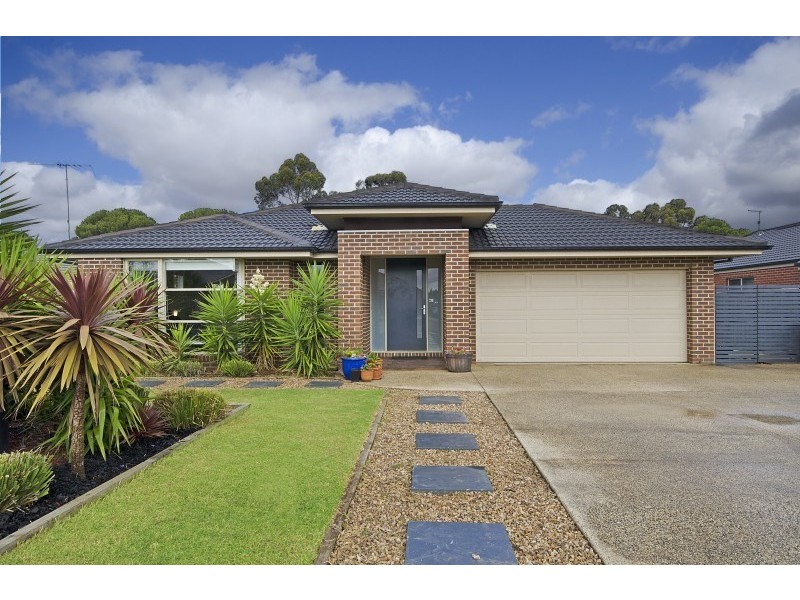 6 Kintyre Court, Bannockburn VIC 3331