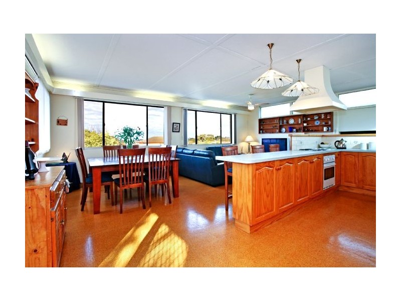 1 Highton Court, Highton VIC 3216