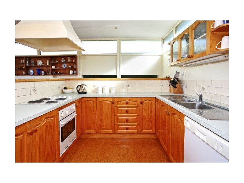 1 Highton Court, Highton VIC 3216