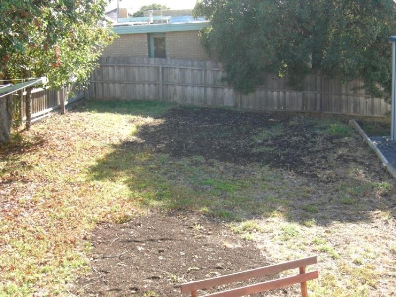 8 Fairy Street, Bell Post Hill VIC 3215