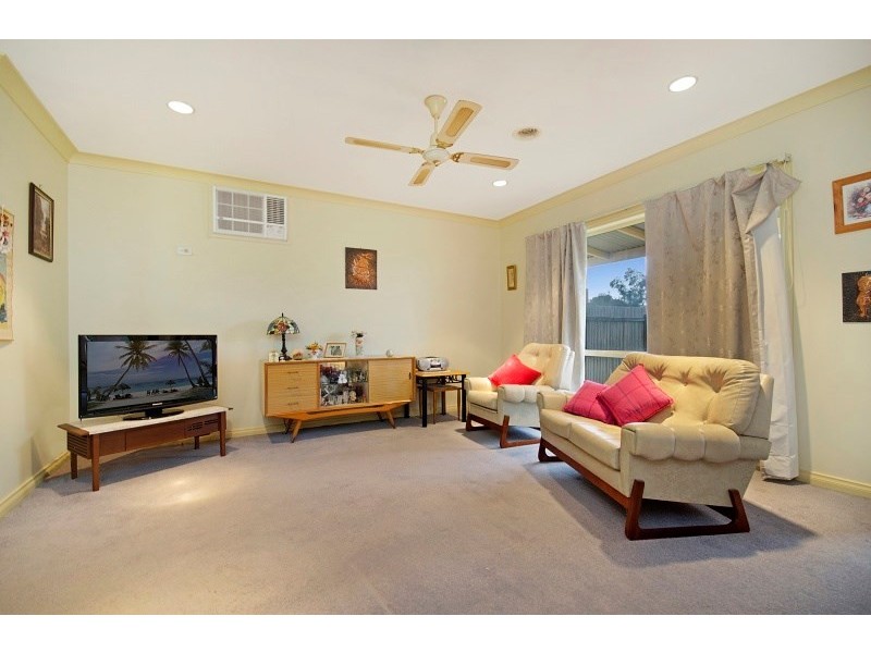 Unit 1/2 Pilloud Street, Bannockburn VIC 3331