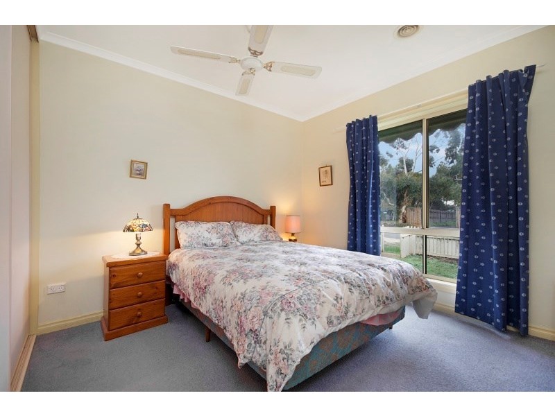 Unit 1/2 Pilloud Street, Bannockburn VIC 3331