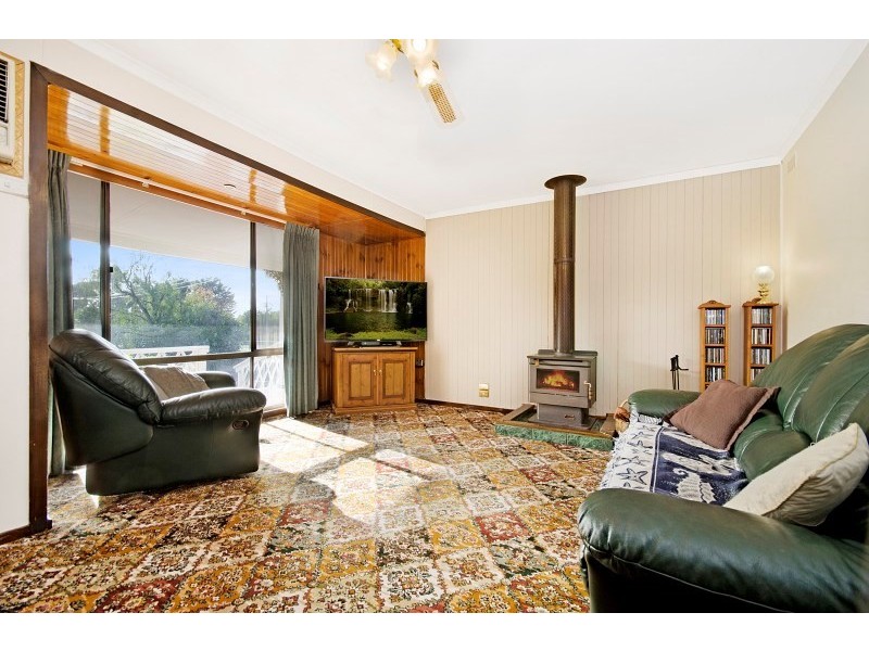 9 Bruce Street, Teesdale VIC 3328