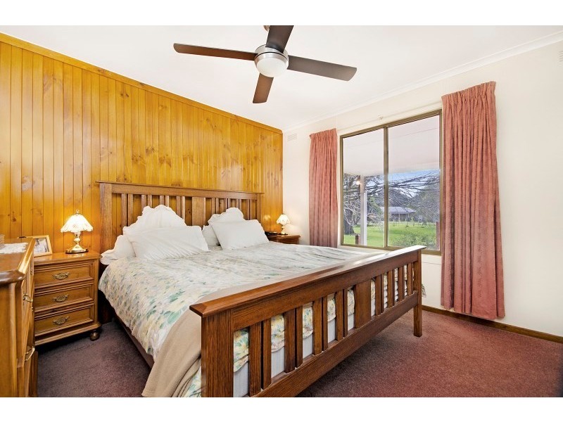 9 Bruce Street, Teesdale VIC 3328