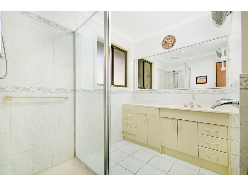 9 Bruce Street, Teesdale VIC 3328