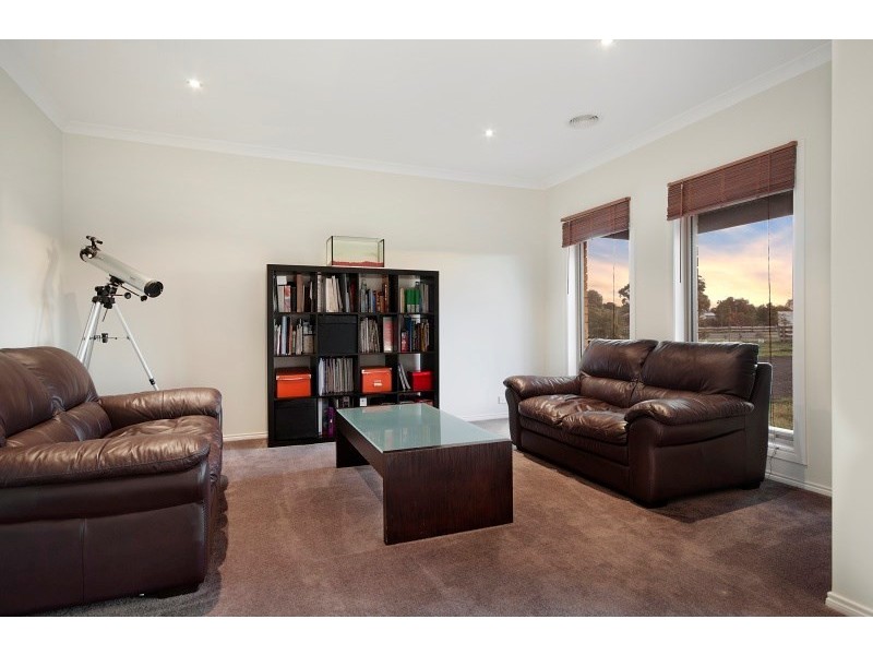 10 The Grange, Bannockburn VIC 3331